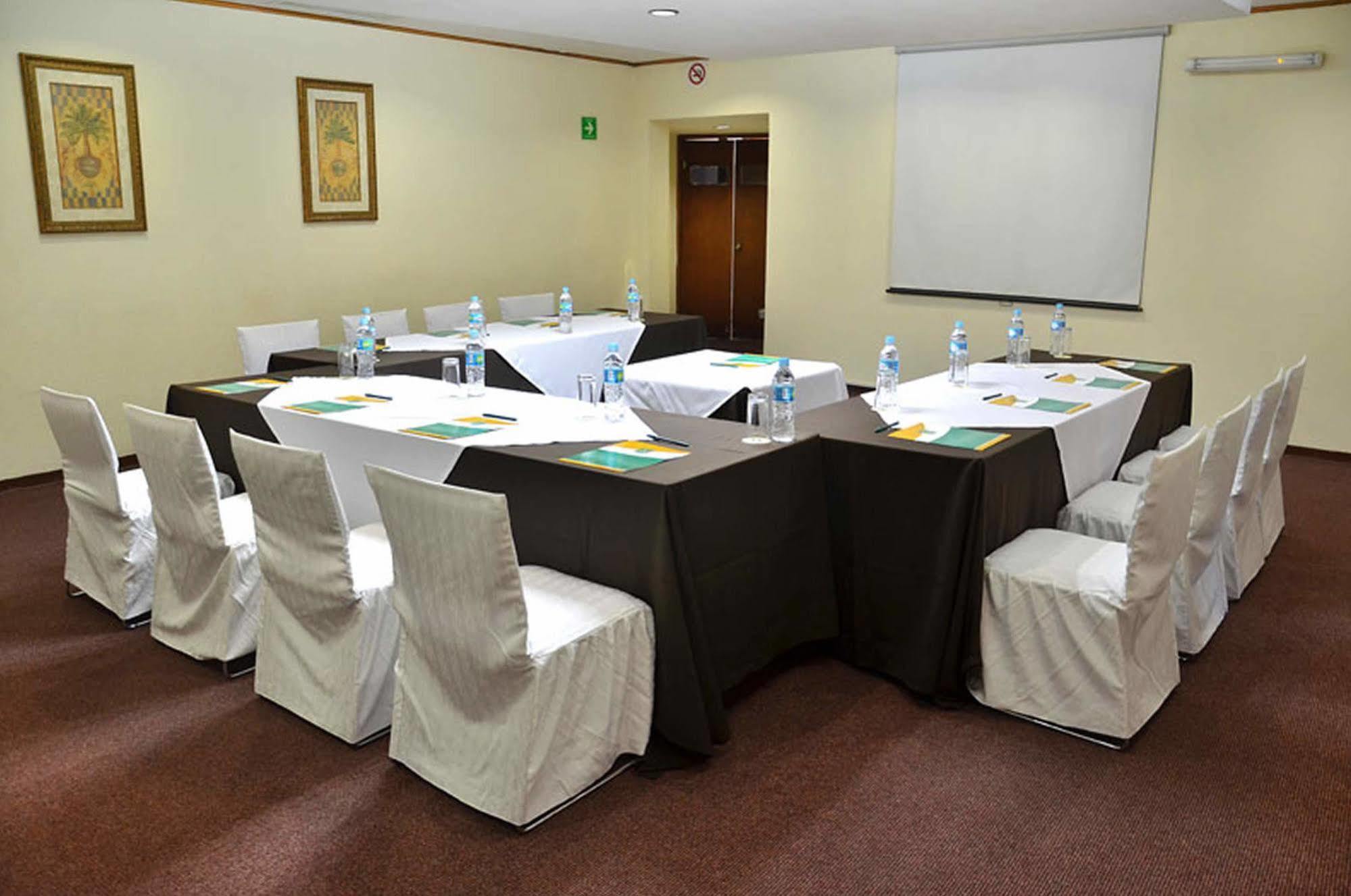 Gamma Ciudad Obregon Hotel Üzleti fotó